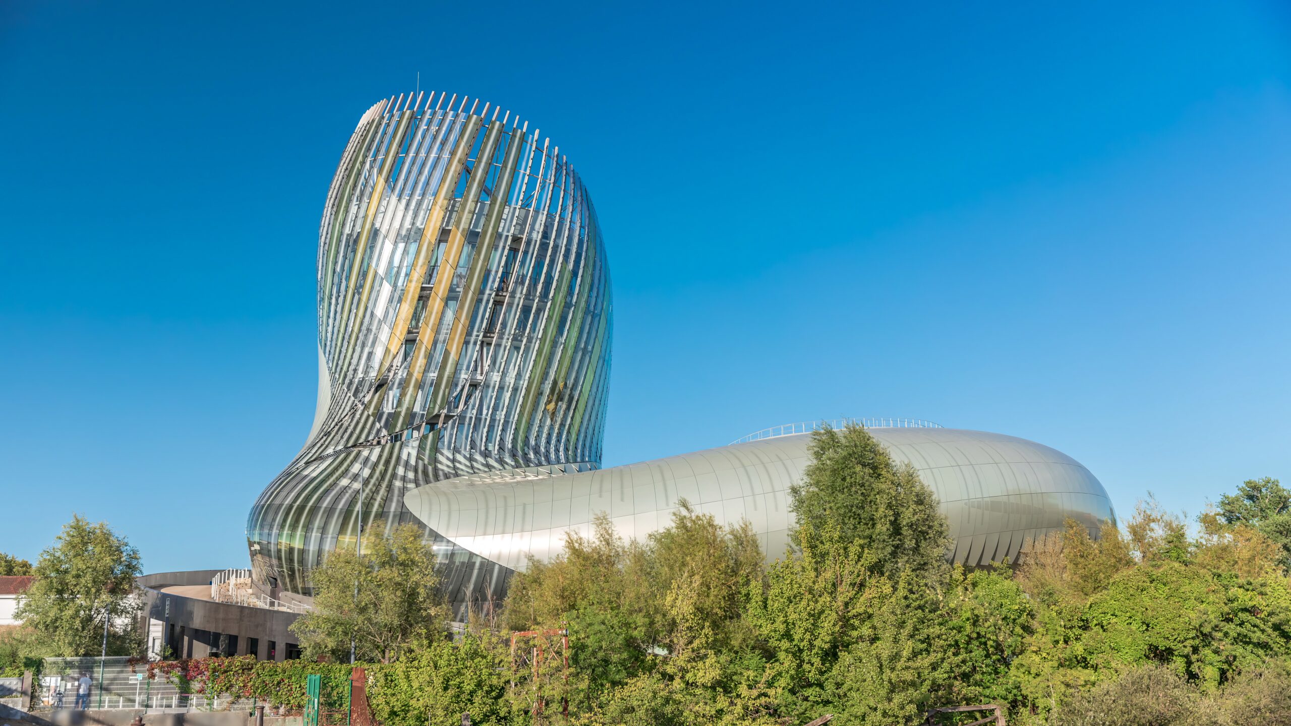 La,Cite,Du,Vin,Wine,Museum,Timelapse,In,Bordeaux,,France,
